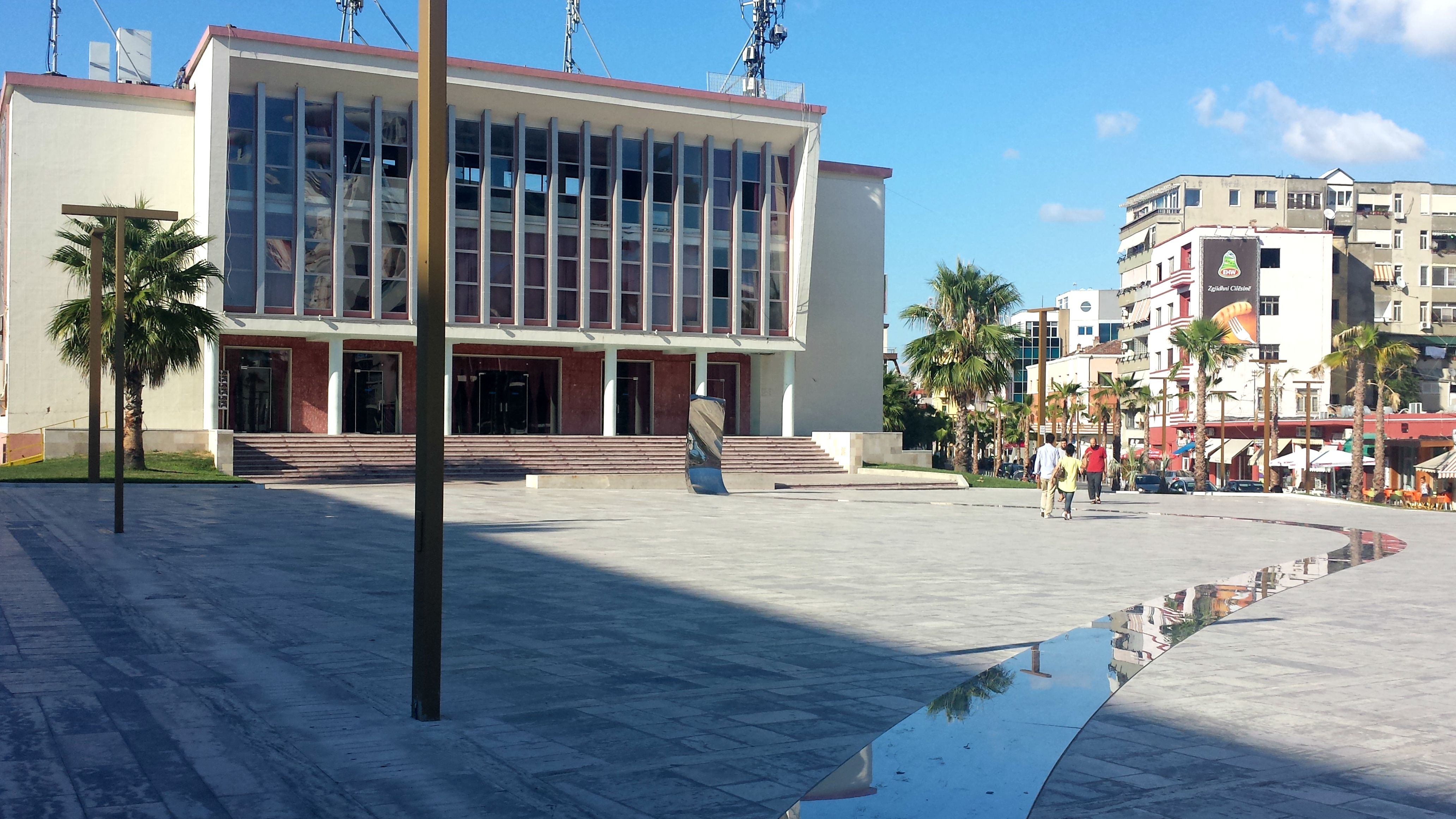 Teatr Aleksandër Moisiu w Durrës